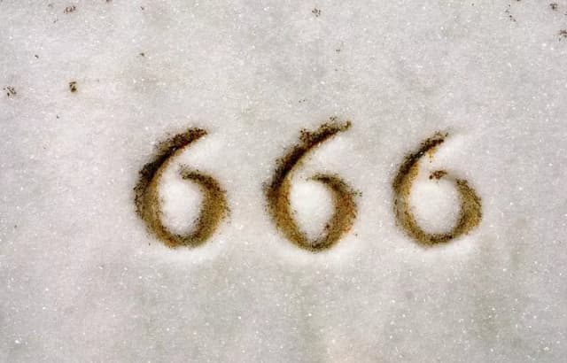666 jako liczba anielska: Jakie tajemnice skrywa ten symbol? 666 jako liczba anielska: Jakie tajemnice skrywa ten symbol?
